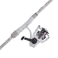 Abu Garcia Veritas® Spinning Combo (Prior Gen)