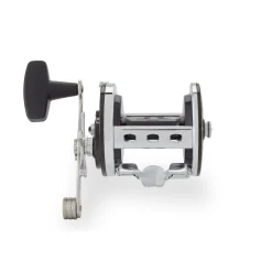 PENN Jigmaster® Star Drag Conventional Reel