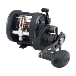 PENN Warfare™ Star Drag Level Wind Conventional Reel