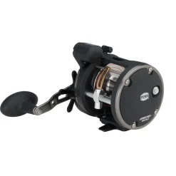 PENN Warfare™ Star Drag Level Wind Conventional Reel